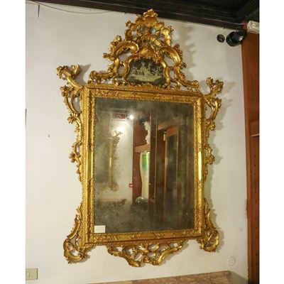 ♦ Grande Specchiera in Legno Dorato