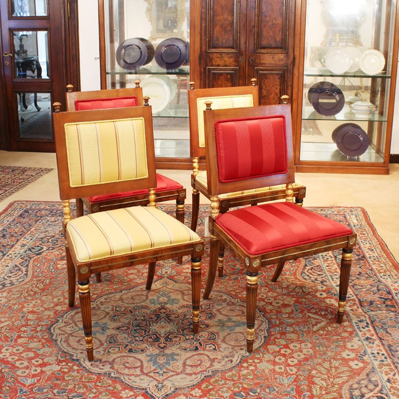 ♦ Quattro sedie in legno e legno dorato  (Italia, XX sec.)  - Asta Gli Arredi di Villa "Le Marchesane" - San Luca Casa d'Aste