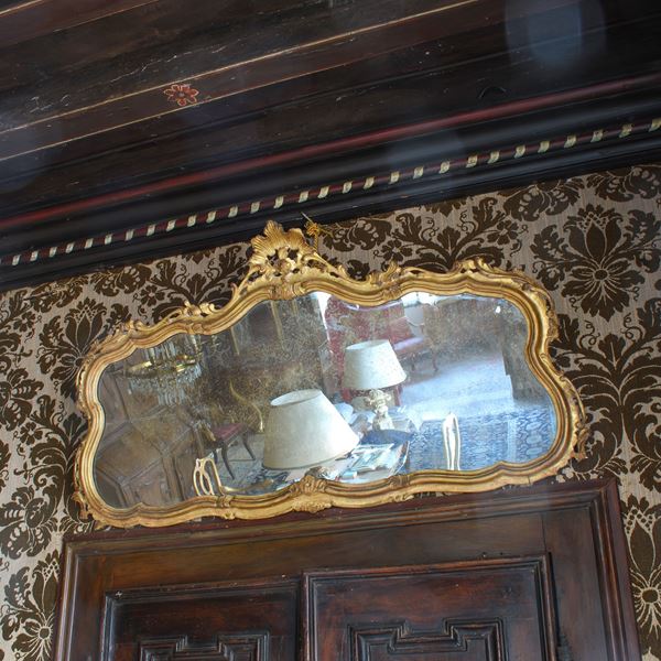Specchiera in legno dorato