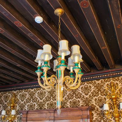 Lampadario a Otto Luci in Bronzo