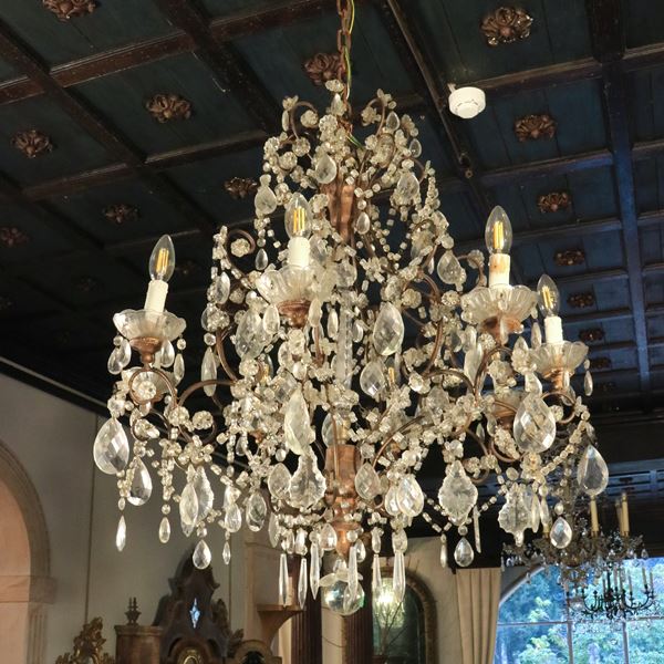 Lampadario a otto luci