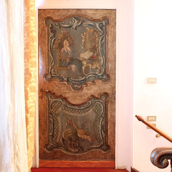 ♦ Porta ad una anta in legno laccato