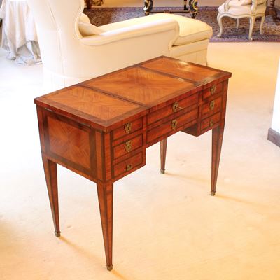 Mobile Poudreuse in Mogano e Bois De Rose