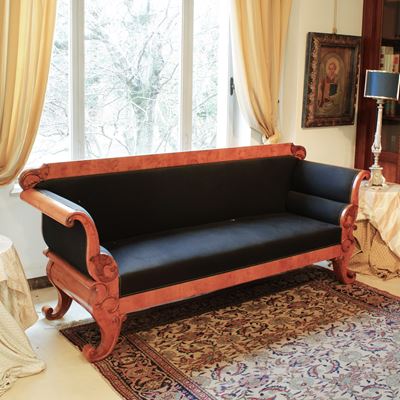 ♦ Divano in Stile Biedermeier