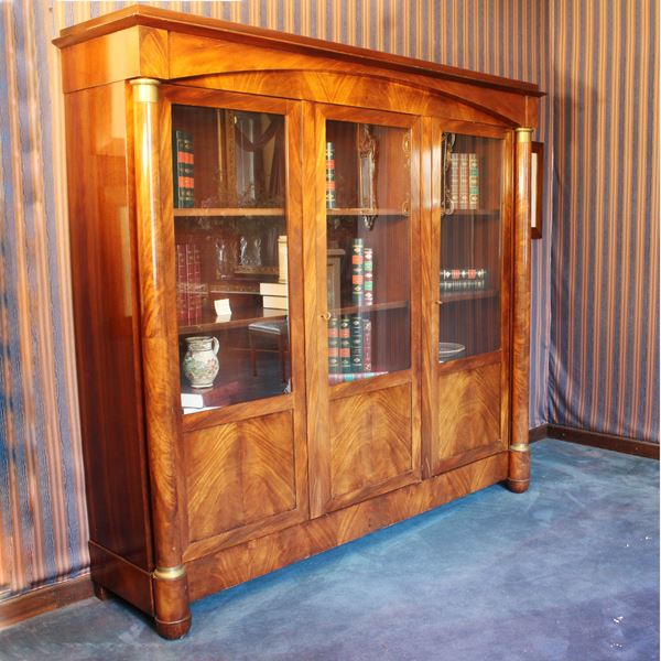 ♦ Libreria in mogano e piuma di mogano
