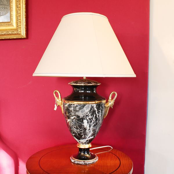 Lampada da tavolo in ceramica