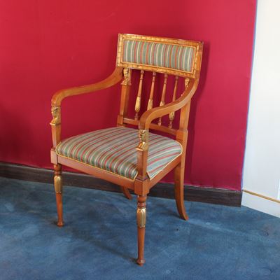 ♦ Poltrona in Legno e Legno Dorato