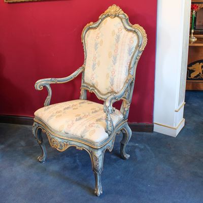 ♦ Poltrona in Legno Laccato e Dorato