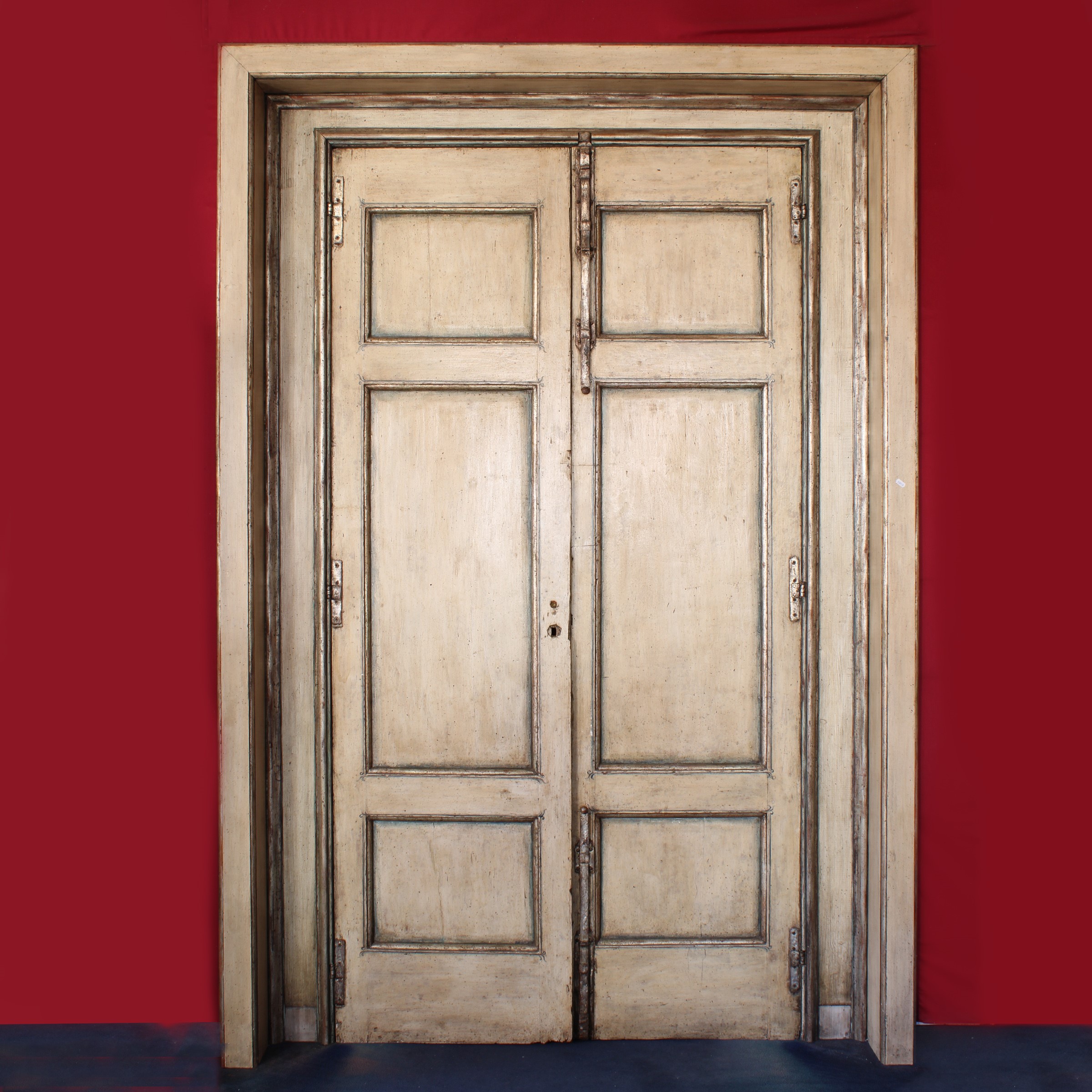 ♦ Coppia di Porte in Legno Laccato