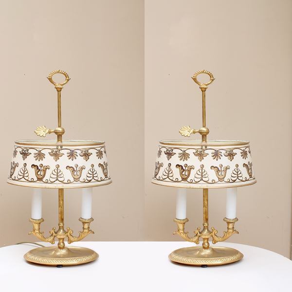 Coppia di lampade da tavolo in bronzo dorato