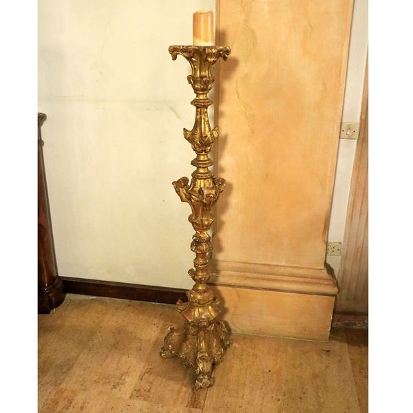 Torciere in legno dorato