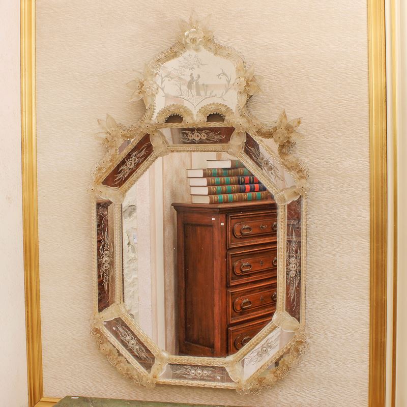 Specchiera in vetro  (Murano, XX sec.)  - Asta Gli Arredi di Villa "Le Marchesane" - San Luca Casa d'Aste