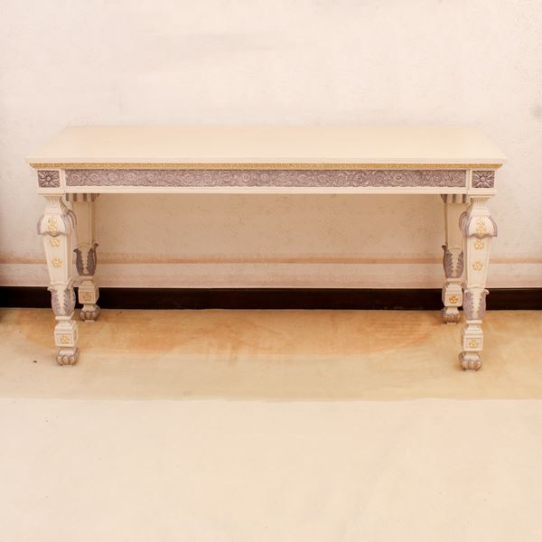 ♦ Consolle in legno laccato
