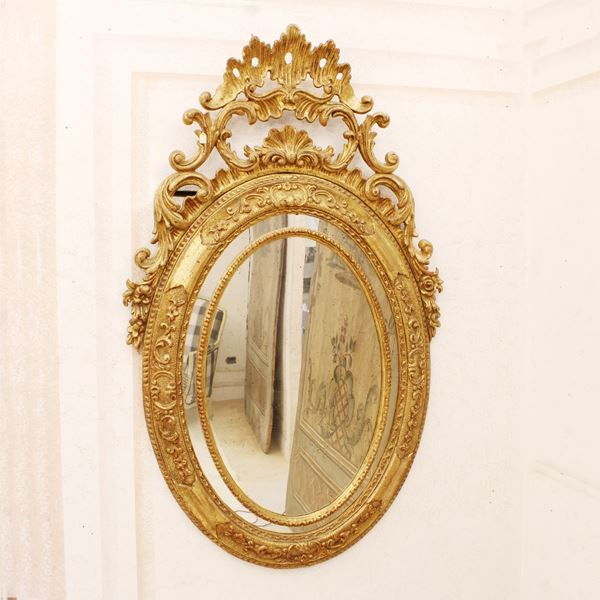 ♦ Specchiera in legno dorato