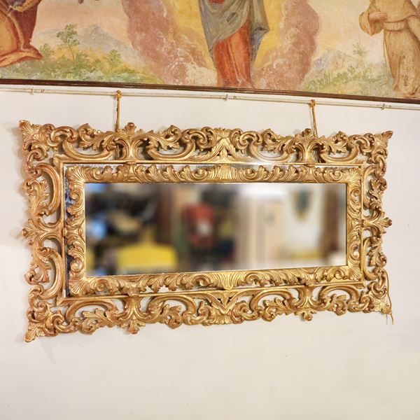 ♦ Specchiera in legno dorato