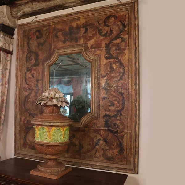 ♦ Specchiera in legno