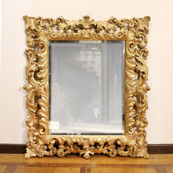 ♦ Specchiera in legno dorato