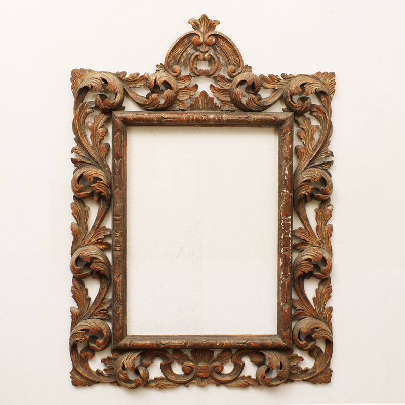 ♦ Specchiera in legno laccato  (Italia, XX sec.)  - Asta Gli Arredi di Villa "Le Marchesane" - San Luca Casa d'Aste