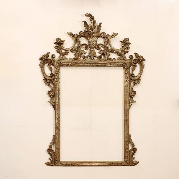 ♦ Specchiera in legno argentato