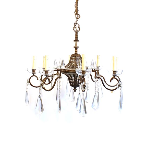Lampadario a otto luci in ottone