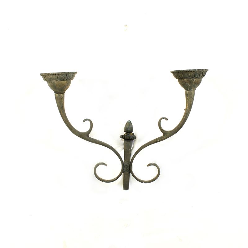 Applique a due luci in bronzo  (Italia, XX sec.)  - Asta Illuminazione e decorazione per interni - San Luca Casa d'Aste