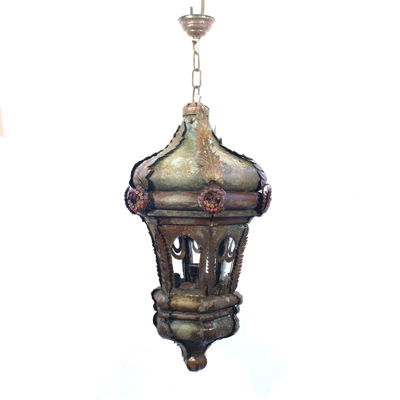 Lanterna in metallo  (Italia, XX sec.)  - Asta Illuminazione e decorazione per interni - San Luca Casa d'Aste