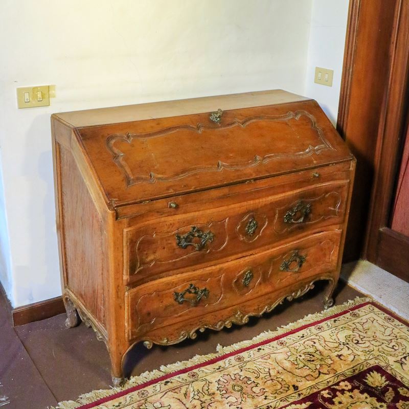 Ribalta in noce  (Italia, XVIII sec.)  - Asta Gli Arredi di Villa "Le Marchesane" - San Luca Casa d'Aste