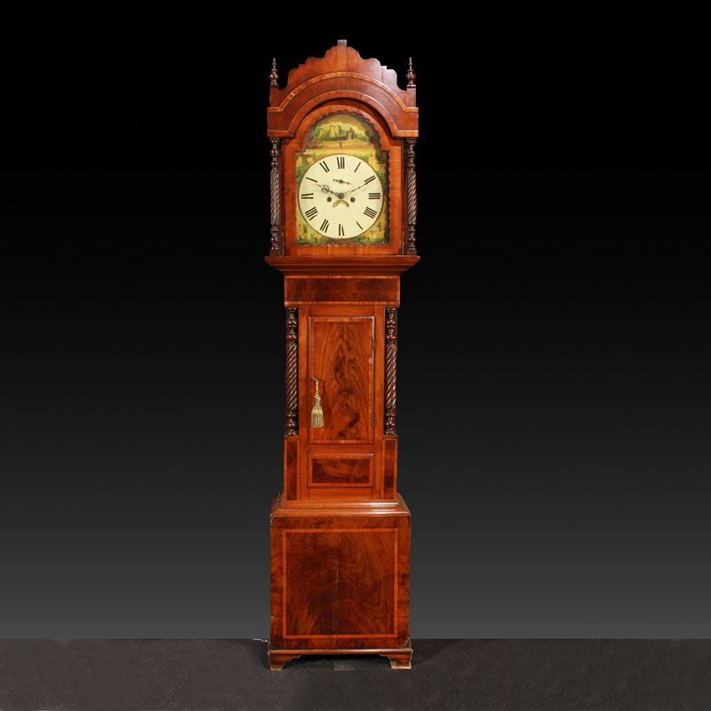 Orologio a torre in mogano e piuma di mogano  (Inghilterra, XIX sec.)  - Asta Gli Arredi di Villa "Le Marchesane" - San Luca Casa d'Aste