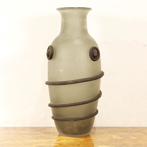 Vaso in vetro artistico grigio