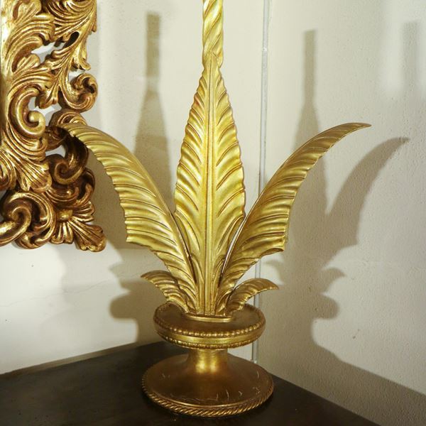 Fregio in legno dorato