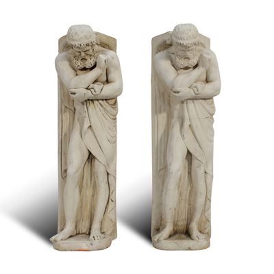 Anonimo, Due sculture in cemento (telamoni)