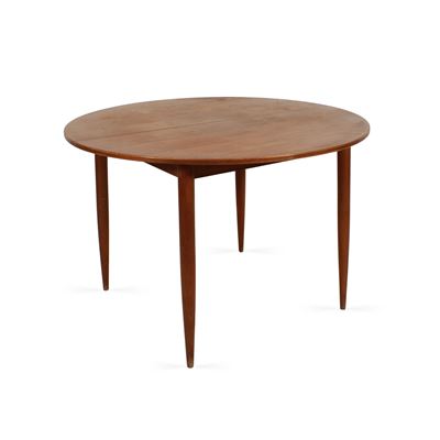 Manifattura italiana, Tavolo circolare in legno teak