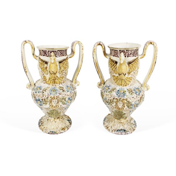 Coppia di vasi in ceramica