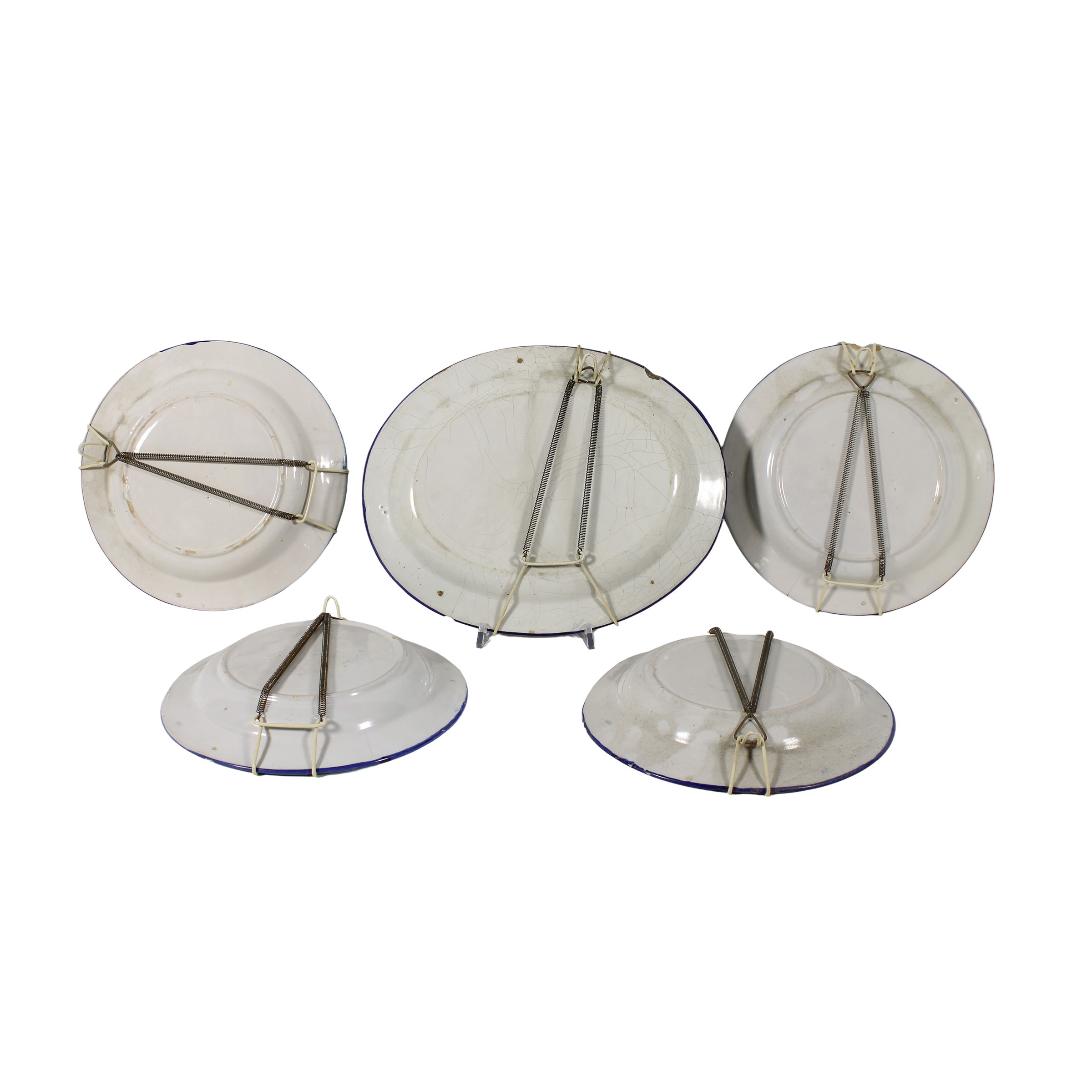 Gruppo di piatti in ceramica (5)
