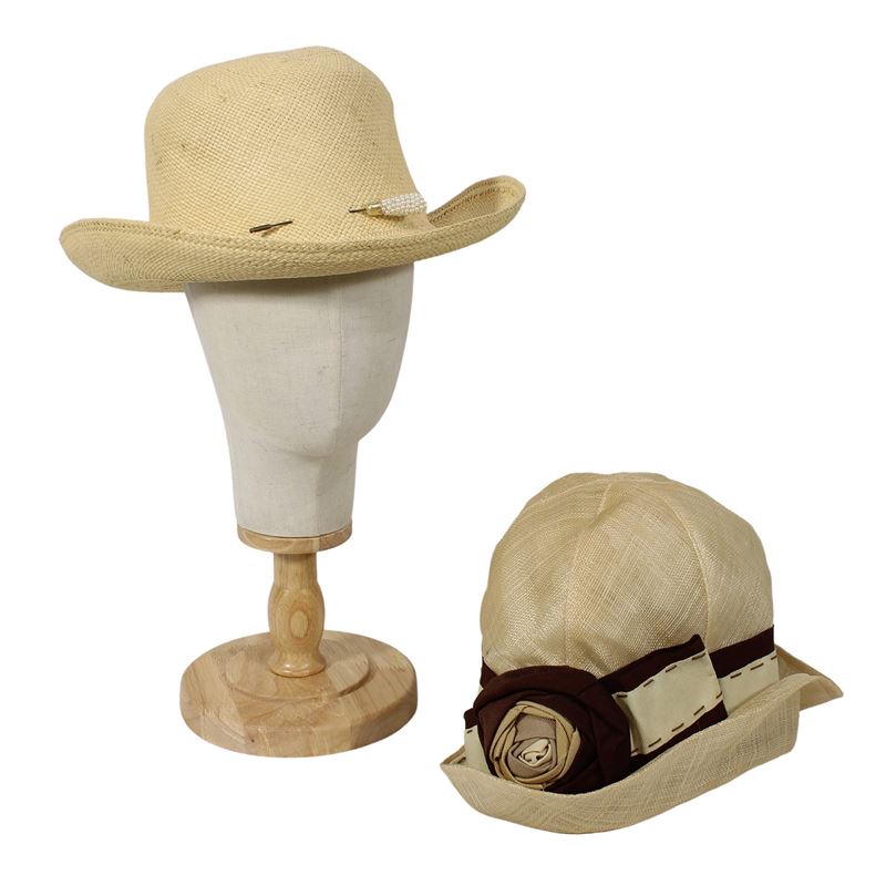 Due cappelli  (Italia, XX Sec.)  - Asta ASTA A TEMPO Fashion Vintage - San Luca Casa d'Aste