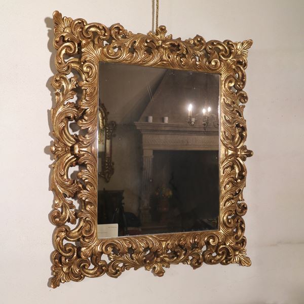 ♦ Specchiera in legno dorato