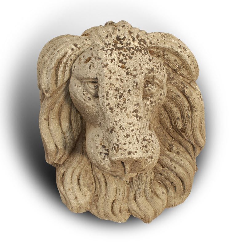 Testa di leone in pietra  (Italia, XX sec.)  - Asta Dimore Venete - San Luca Casa d'Aste