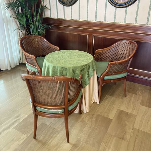 Tre poltrone in faggio