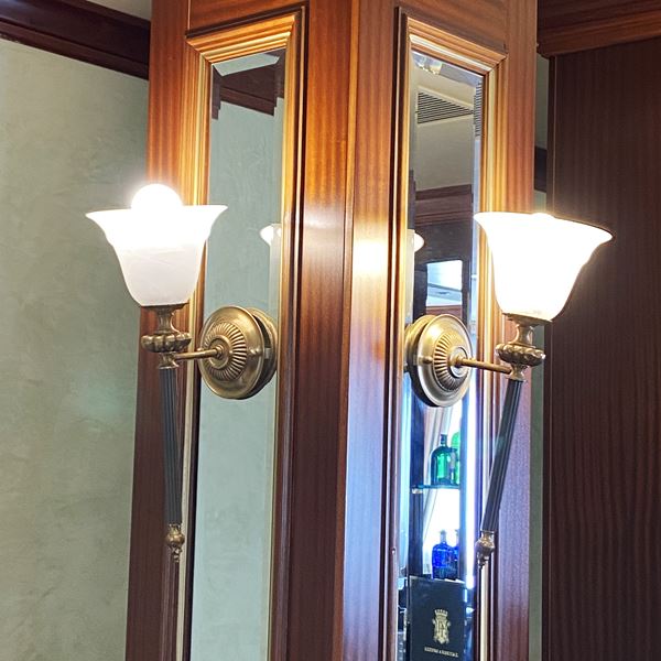 Coppia di appliques in bronzo
