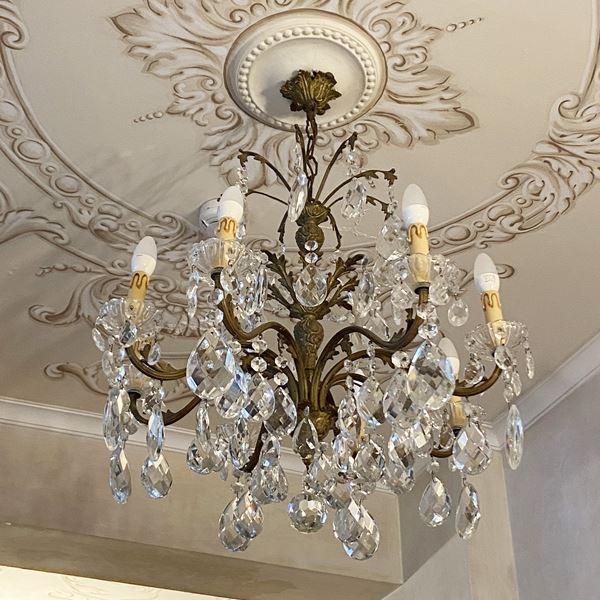 Lampadario a otto luci