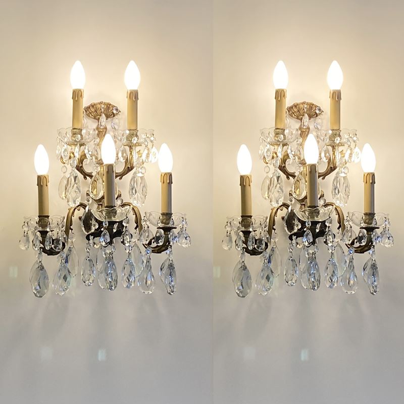 Coppia di appliques a cinque luci  (Italia, XX sec.)  - Asta Gli Arredi del Grand Hotel Bristol sul Lago Maggiore - San Luca Casa d'Aste