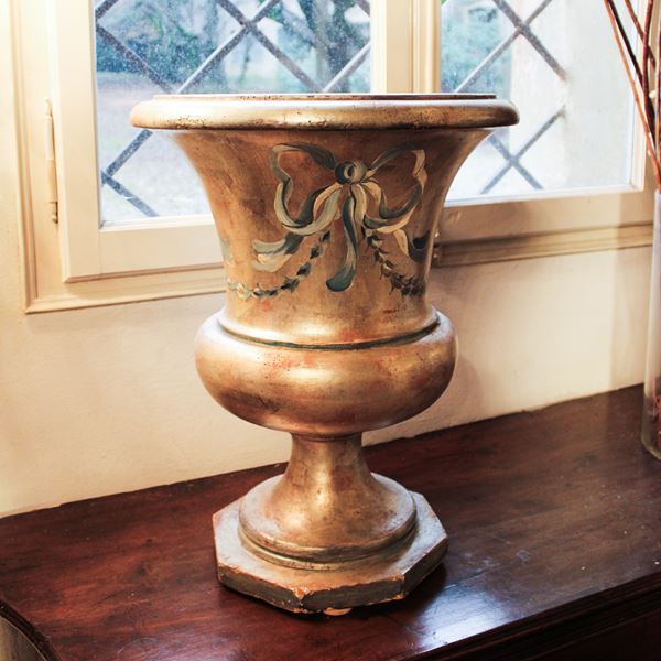 ♦ Vaso a balaustro in legno argentato