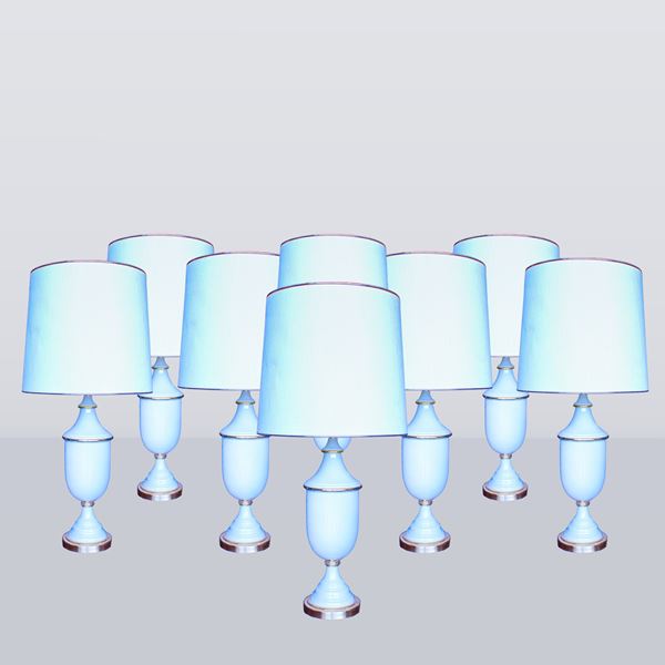 Gruppo di 10 lampade in metallo verniciato e dorato