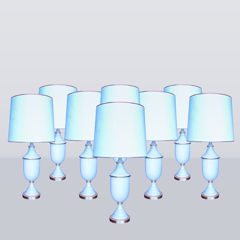 Gruppo di 10 lampade in metallo verniciato e dorato  (XX Sec.)  - Asta Gli Arredi del Grand Hotel Bristol sul Lago Maggiore - San Luca Casa d'Aste