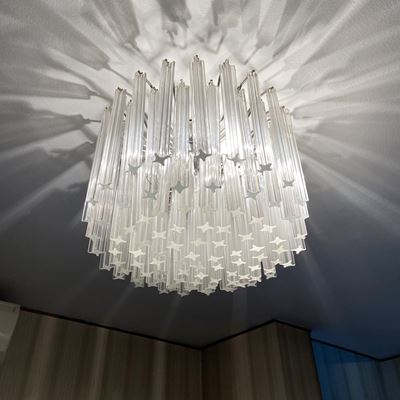 Paolo Venini, Lampadario 'Quadriedri' in vetro di Murano con canne pendenti