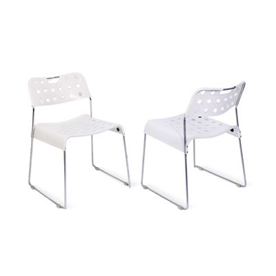 Rodney Kinsman, Set di otto sedie Modello Omstak