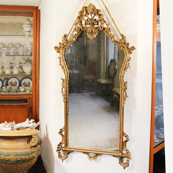 ♦ Specchiera in legno dorato