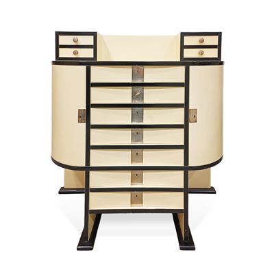 Josef Hoffmann, Mobile settimanale in legno laccato