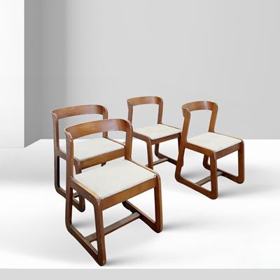 Willy Rizzo, Set di quattro sedie in legno con rivestimento imbottito, Italia, anni '70