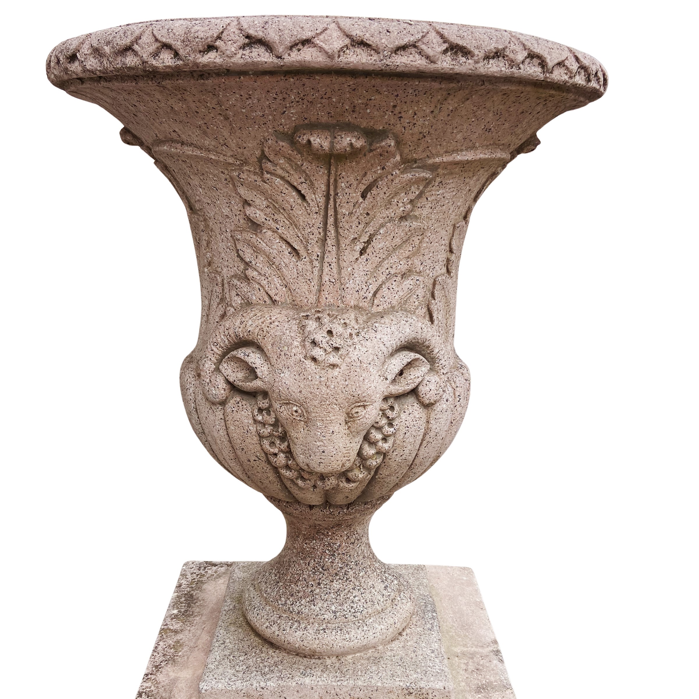 Grande vaso in graniglia, XX Sec., 90x71 cm